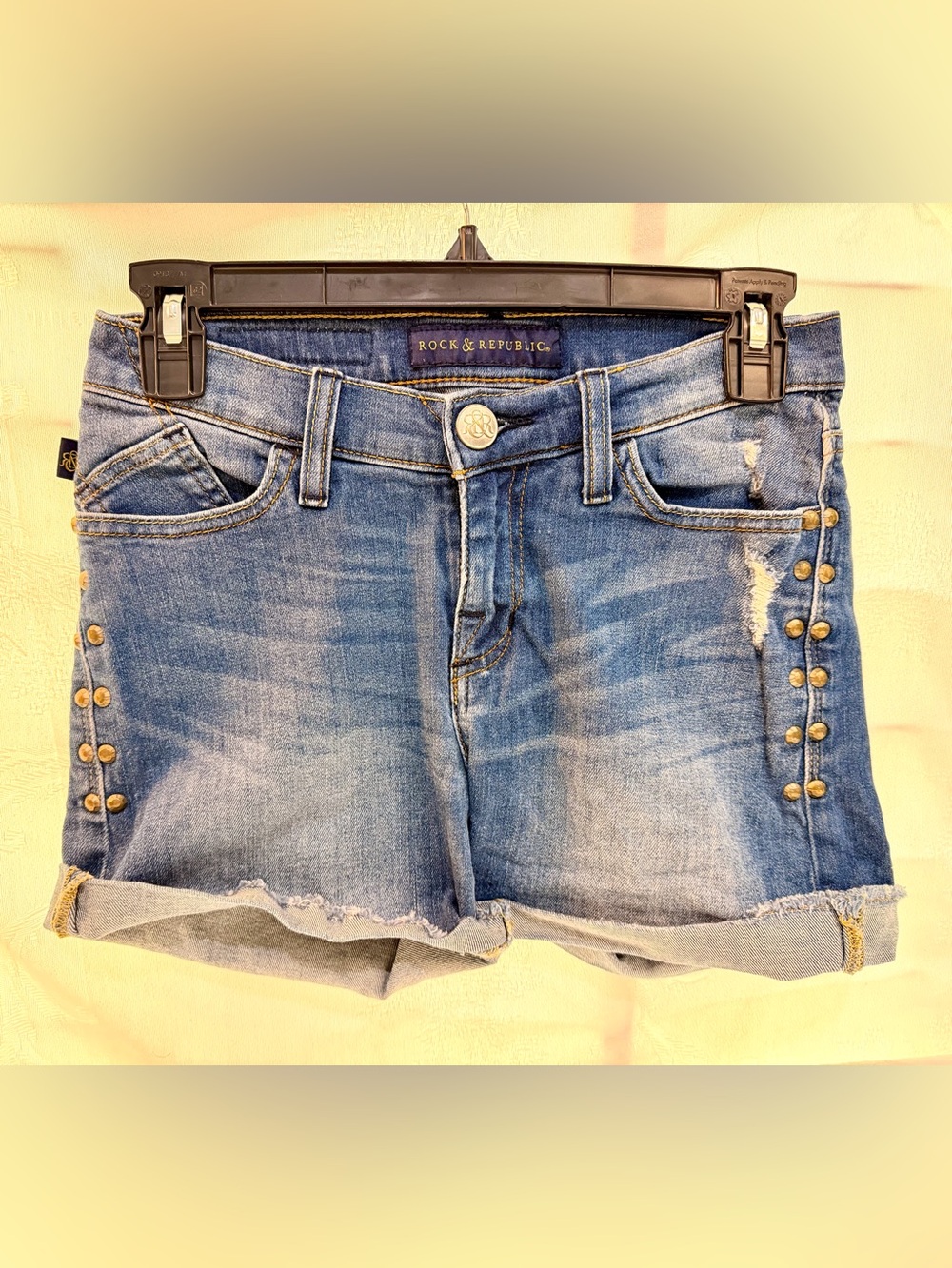 Rock & Republic Bumpershoot Denim Shorts B0059